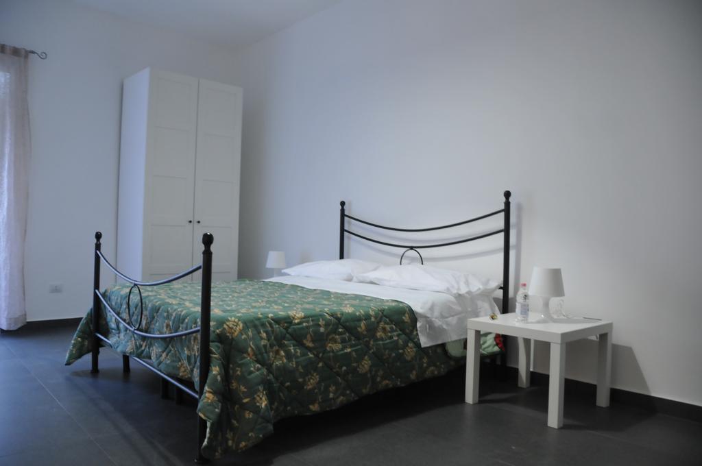 B&B Largo Barile กัลตานิสเซตตา ภายนอก รูปภาพ