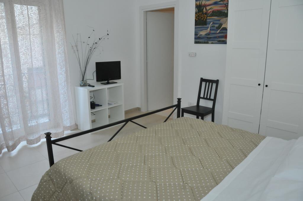 B&B Largo Barile กัลตานิสเซตตา ภายนอก รูปภาพ