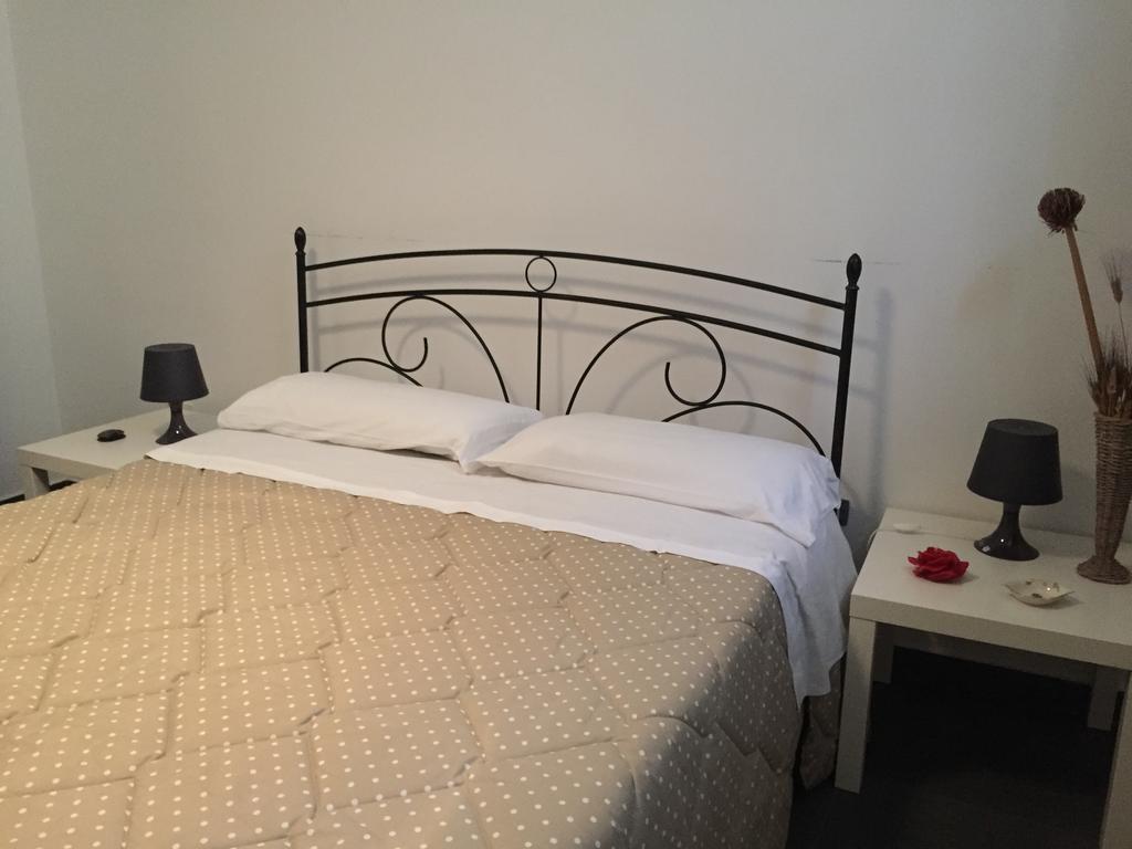 B&B Largo Barile กัลตานิสเซตตา ภายนอก รูปภาพ