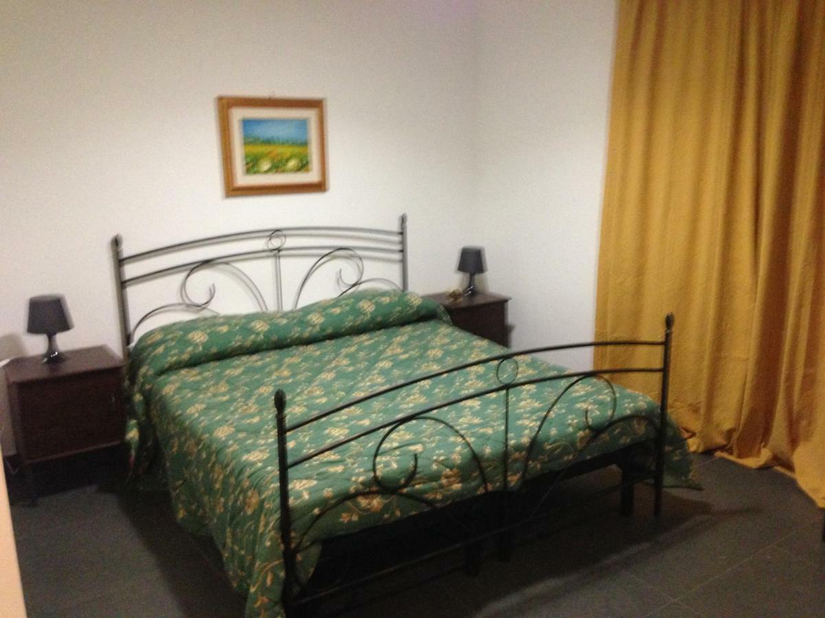 B&B Largo Barile กัลตานิสเซตตา ภายนอก รูปภาพ